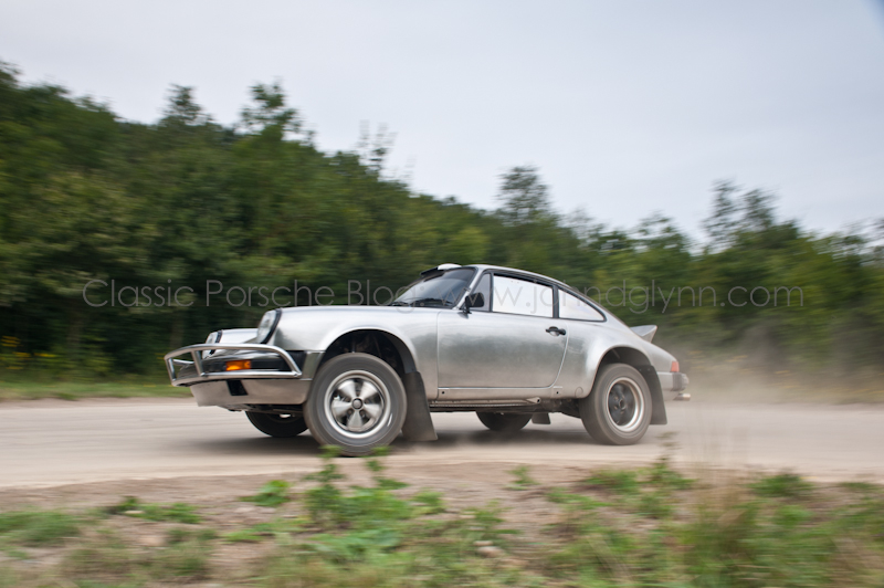 Tuthill shakes down Chrome Rally Porsche 911