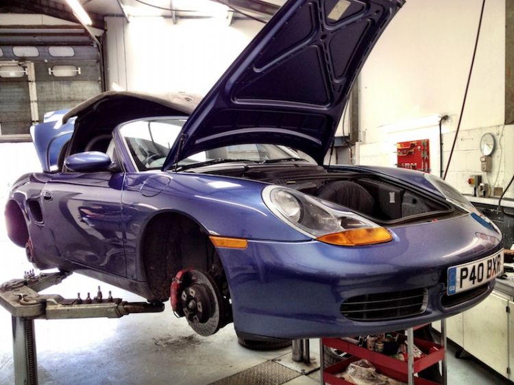 Boxster Servicing at Tuthill Porsche