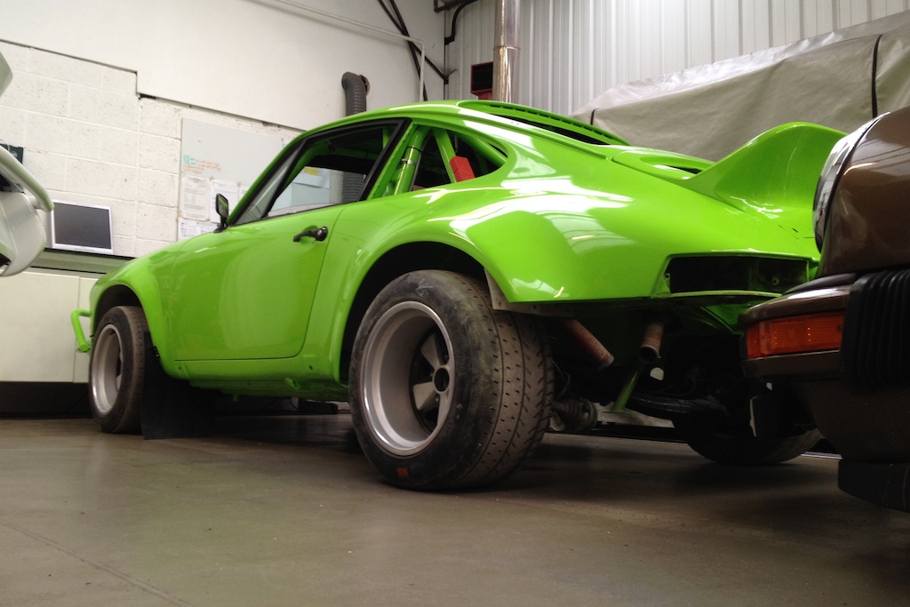 Lime Green Porsche 911 RSR Rally Build